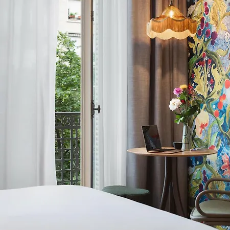 Hotel Miss Fuller Parigi